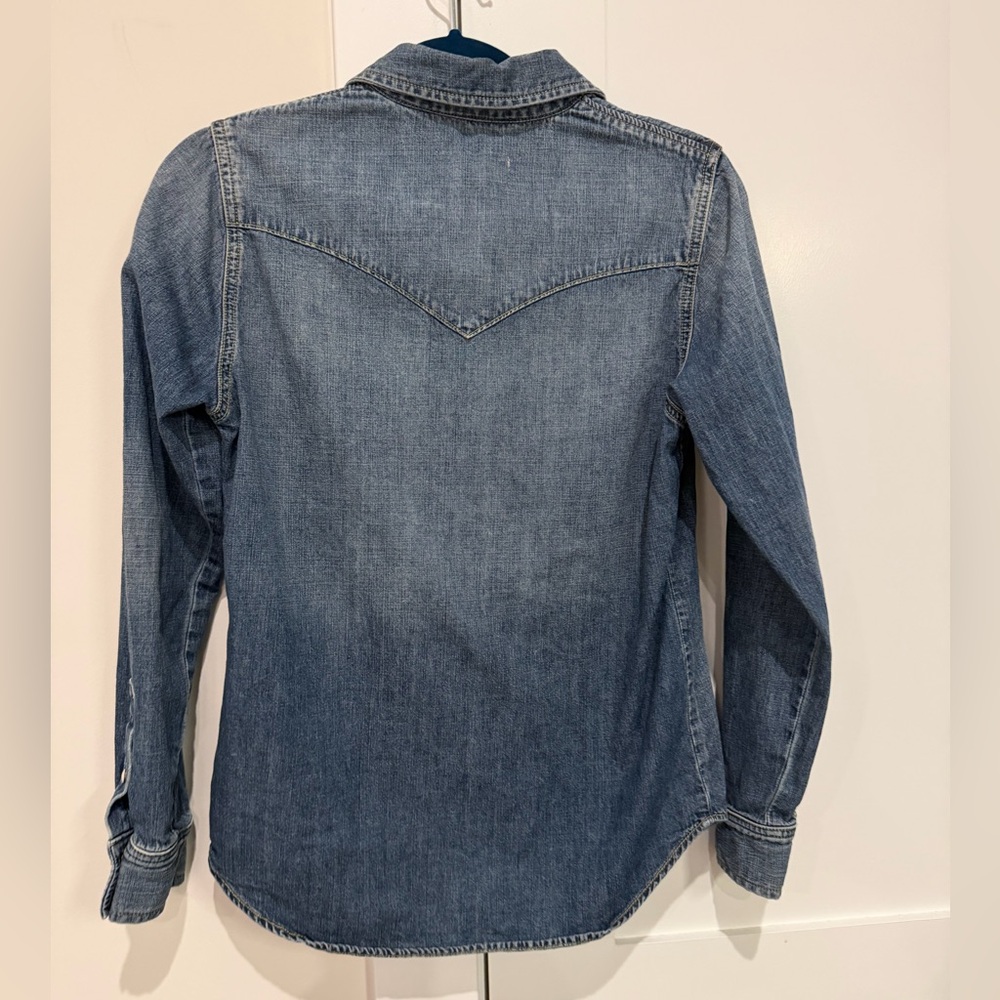 NILI LOTAN Travis Denim Shirt In Classic Wash Size XS EUC - Picture 12 of 16